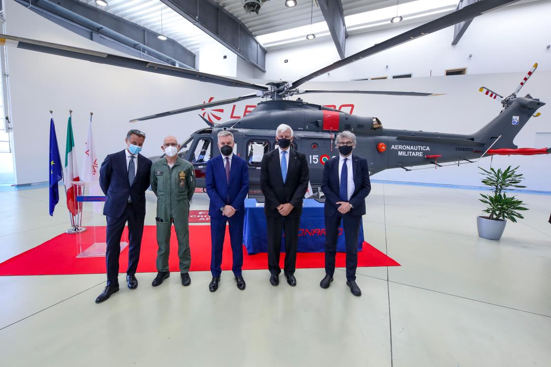 Leonardo delivers HH 139B helicopter to the Italian Air Force in